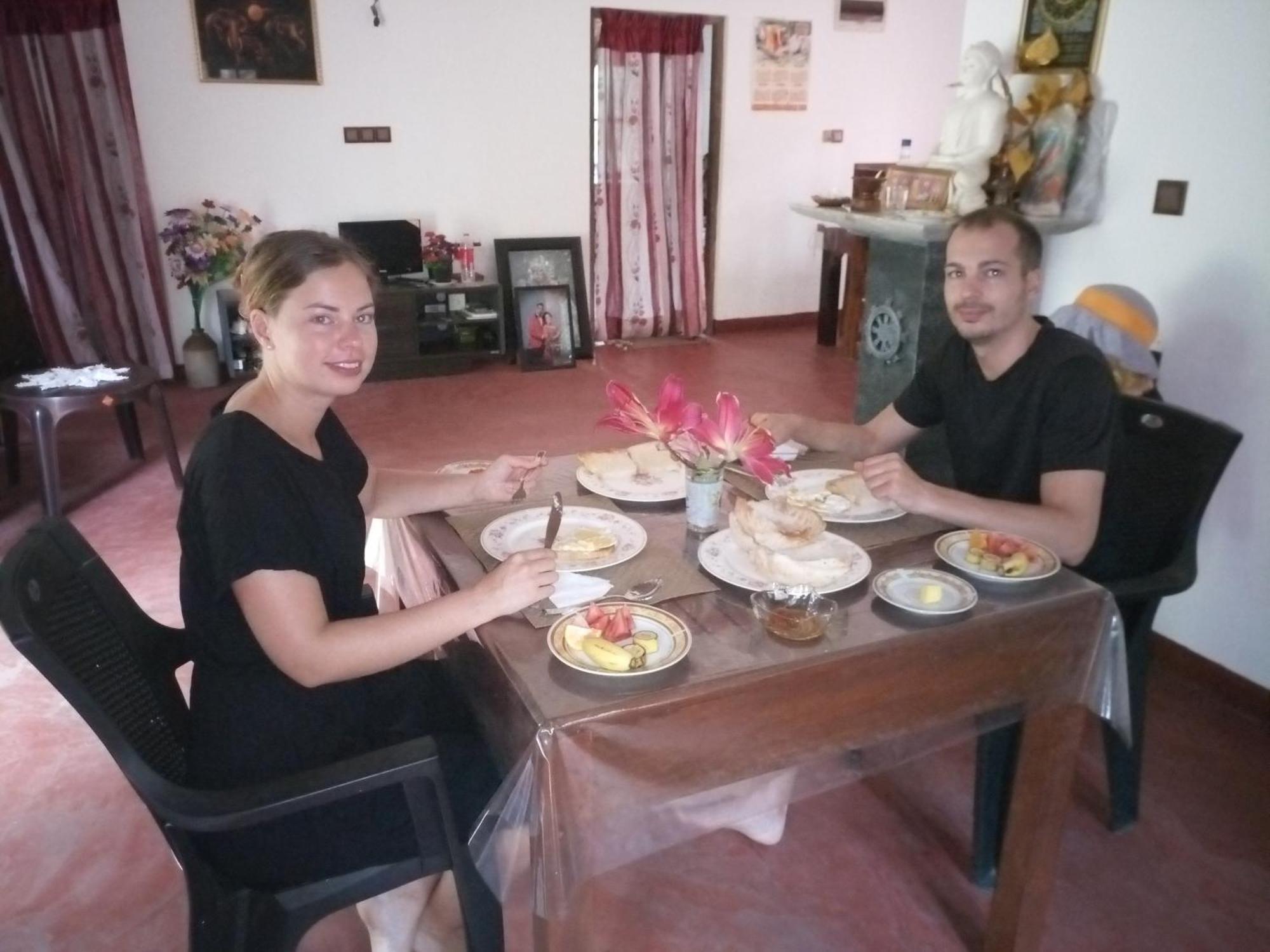 Silent Peacock Villa And Peacock Cafe Tangalle Dış mekan fotoğraf